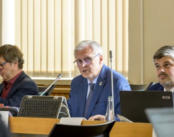 Primátor Chomutova za ANO nerezignuje kvůli informacím o obchodu s respirátory