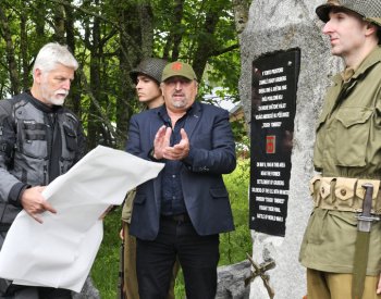 Pavel: Je třeba dělat vše, aby válka na Ukrajině skončila a nepřišla k nám