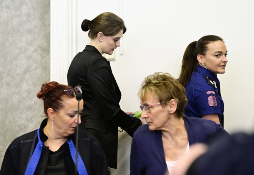 Soud rozhodne v případu zubařky a seniorky, které usmrtily vůdce sekty