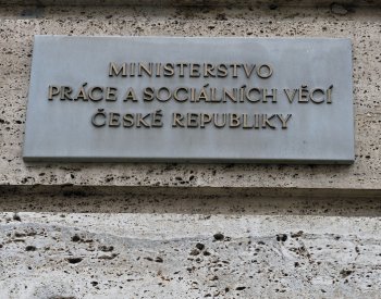 Data MPSV: Úřady evidovaly loni 10.155 týraných a zneužívaných dětí, počet roste
