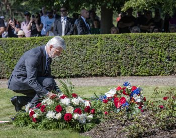 Lidé si v Lidicích připomněli 83. výročí vyhlazení obce, oběti uctil i Pavel