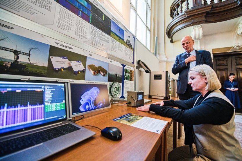 Starší vojenské výzkumné projekty je třeba přehodnotit, řekla Černochová