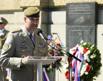 Lidé v Praze uctili památku generála Heliodora Píky, oběti justiční vraždy