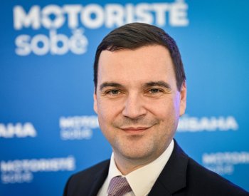 Nejvíce antiekologický výrok loni pronesl šéf Motoristů sobě Macinka