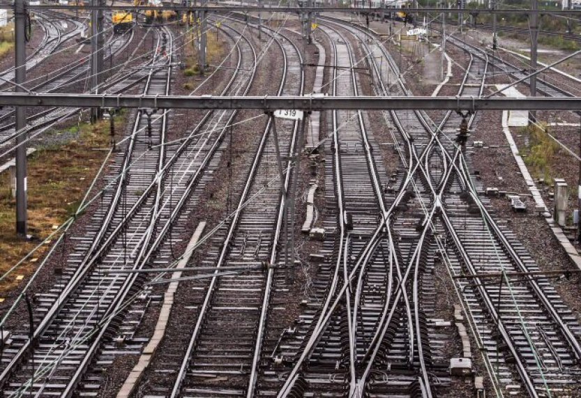 Na Litoměřicku zemřel po zásahu elektrickým proudem na vagoně chlapec