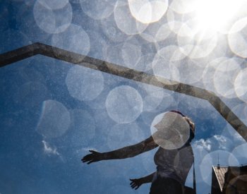 Meteorologové varují před vysokými teplotami, od neděle bude přes 31 st.