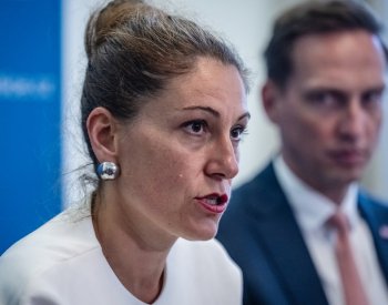 Vláda probere peníze pro Vězeňskou službu či pomoc s ochranou ukrajinské kultury