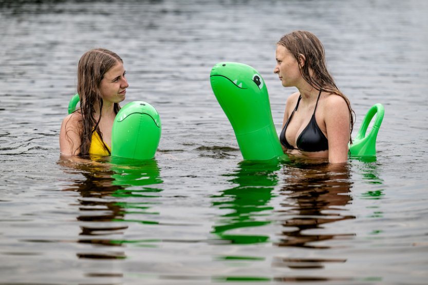 Tropický byl v části Česka také dnešek, na jih ale přišly bouřky a ochladí se