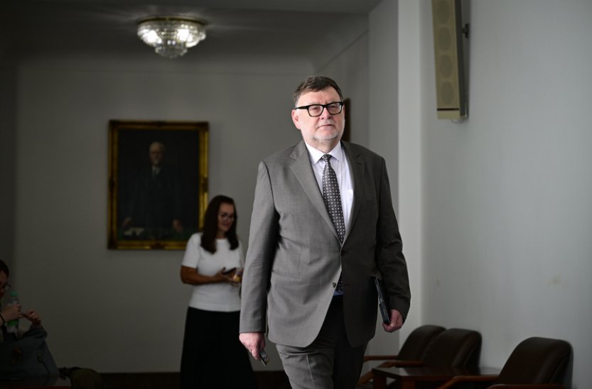 Vláda projedná ústavní novelu o rozpočtové odpovědnosti či pomoc po povodních