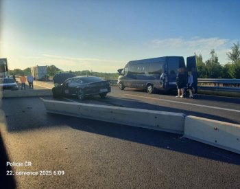 Nehoda u Studénky přerušila provoz na D1, policie odkláněla dopravu