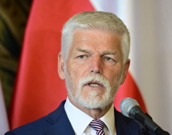 Pavel: Převod peněz z obrany na platy policistů a hasičů je nesystémový