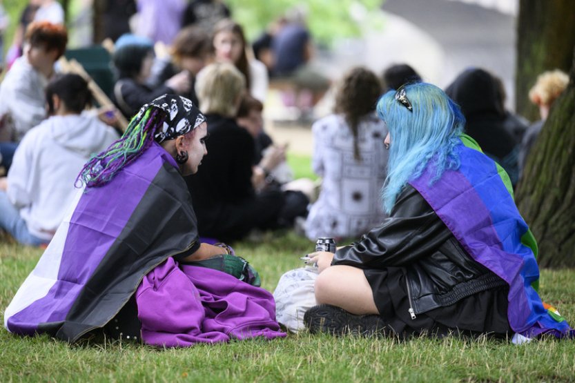 Duhovým průvodem dnes vyvrcholí festival hrdosti Prague Pride