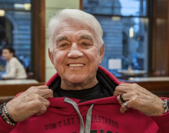 V Praze se dnes uskuteční poslední rozloučení s hercem Jiřím Krampolem