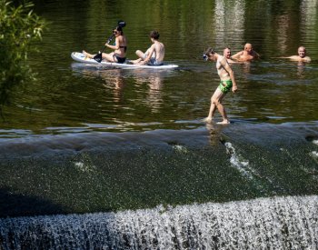 Teploty dnes v Česku někde přesáhly 34 stupňů, rekordy ale nepadly