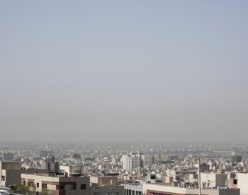 Část vyslaných pracovníků v Íránu obnovuje činnost velvyslanectví v Teheránu