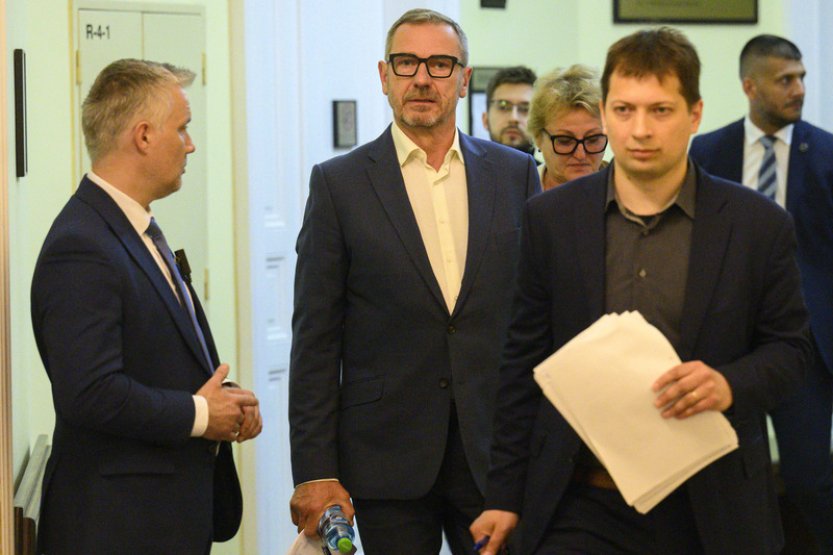 Za nezákonné stíhání získá Halenka 5,36 milionu a rentu, rozhodl soud