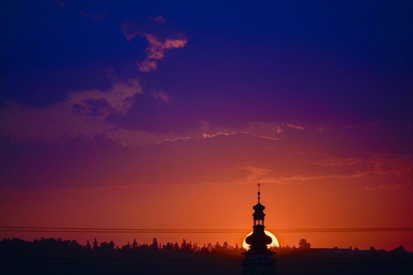 Na východě země byla výjimečně teplá noc