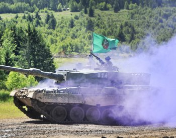 Vláda ve středu projedná nákup 44 tanků Leopard 2A8 za 34,25 mld. Kč