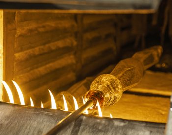 Svatovítské varhany se začnou ladit 15. září, dělníci odstraňují lešení