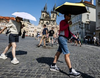 Teploty v Česku tento týden zůstanou blízko tropické třicítce