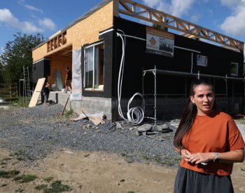 Rodina v Zátoru staví nový dům, na stejném místě jako ten, co jim vzala povodeň