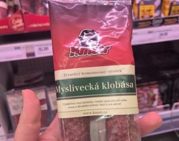 V klobáse od výrobce Kmotr z holdingu Agrofert bylo nadlimitní množství olova