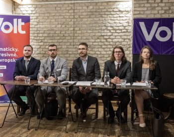 ÚS obdržel podnět strany Volt Česko, poukazuje na nepřiznané koalice