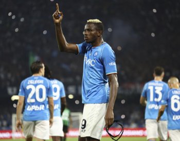 Neapol vyhrála i druhý ligový zápas sezony, Juventus doma zaváhal