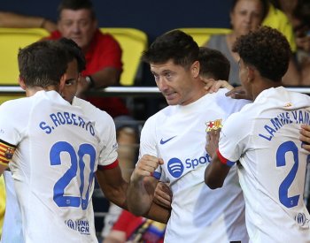 Barcelona v přestřelce udolala Villarreal, vítězný gól dal Lewandowski