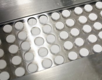 Lékaři: Paracetamol je pro těhotné nejbezpečnější, všechny léky ale mají rizika