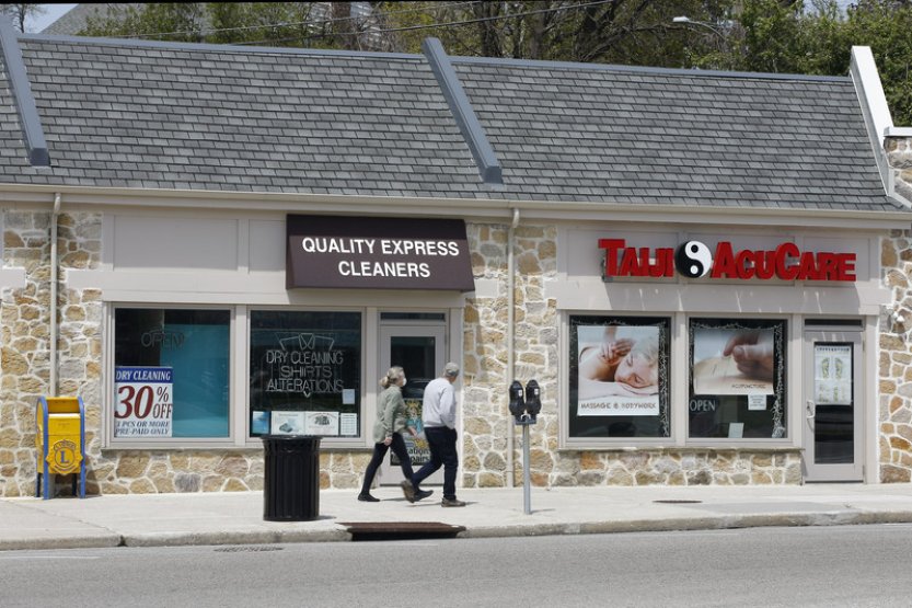 Růst americké ekonomiky v prvním čtvrtletí nečekaně zpomalil