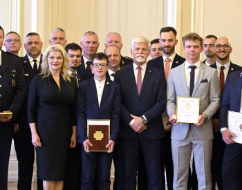 Prezident předal na Hradě ocenění za nejlepší záchranářské činy