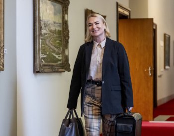 Obrana oznámila tři dny před volbami nákupy armádní techniky za 15 mld. Kč