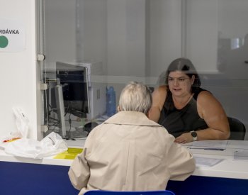 Jurečka: Úřady práce dostaly zatím asi 24.500 žádostí o superdávku