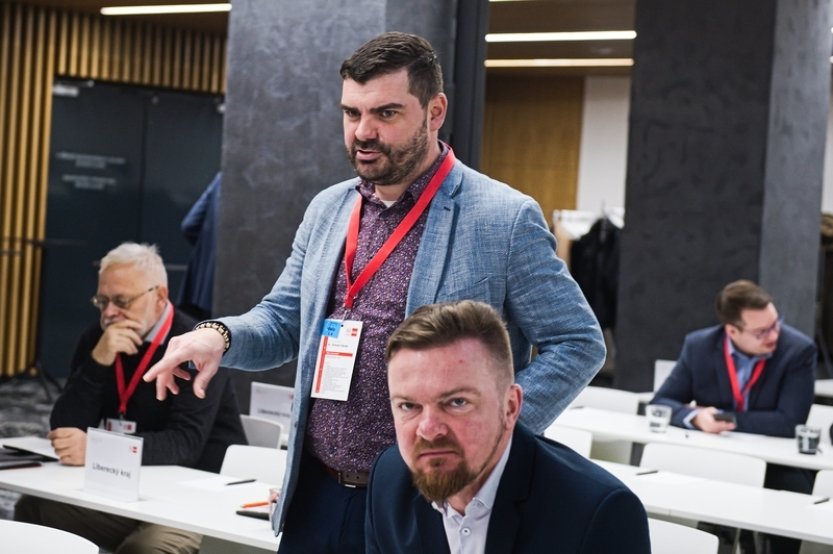 Policie po razii u jihomoravských silničářů obvinila i šéfa organizace Hanáka