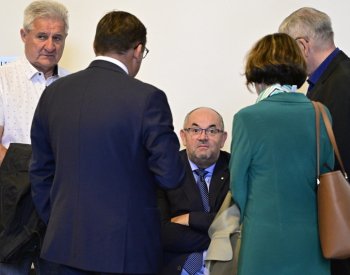 Seznam Zprávy: Pelta žádá soud o odklad nástupu do vězení ze zdravotních důvodů