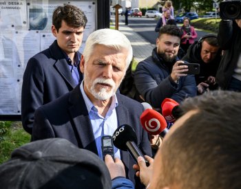 Prezident Pavel ráno zahájí povolební konzultace s lídry stran