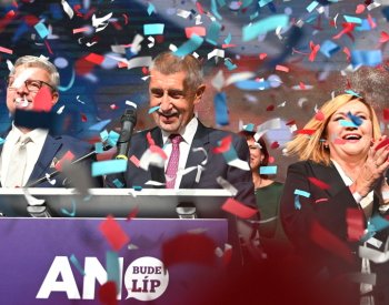 Možná vláda ANO, SPD a Motoristů bude podle komentářů slabá, nelze čekat reformy