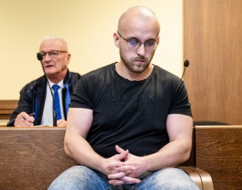 Za vraždu prostitutky v Hradci Králové dostal muž 18 let vězení