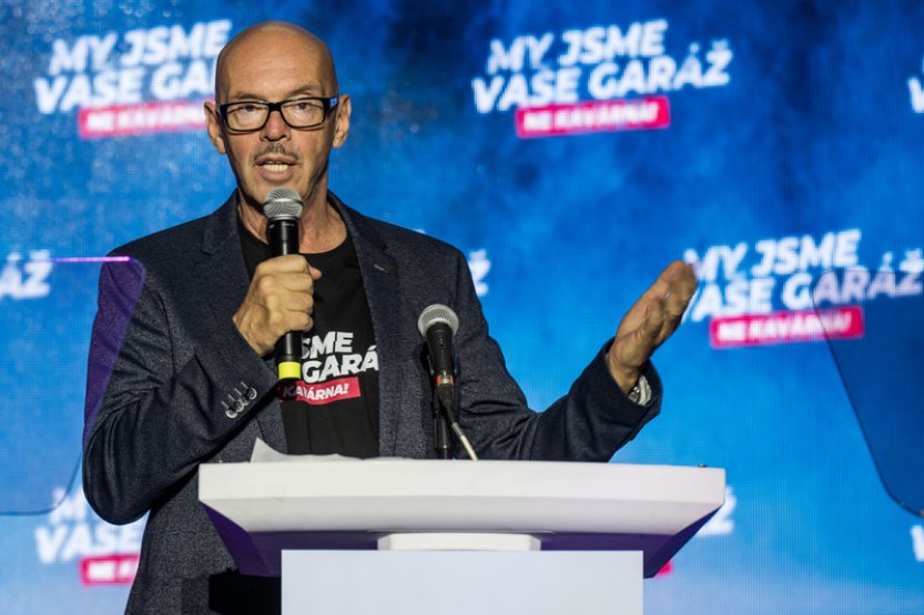 Klempíř (za Motoristy): V případě nabídky bych vzal post ministra kultury