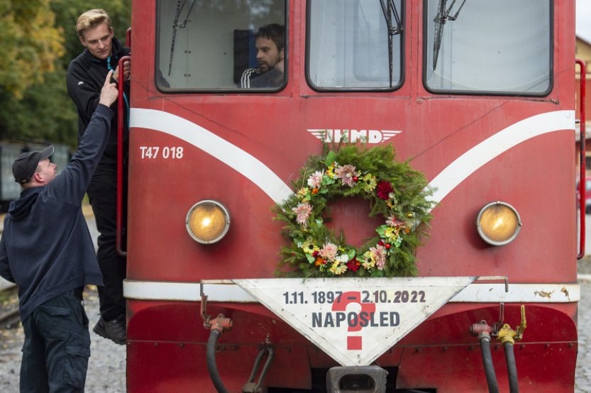 Drážní úřad povolí provoz údržby na úzkokolejce, doprava je nadále nemožná