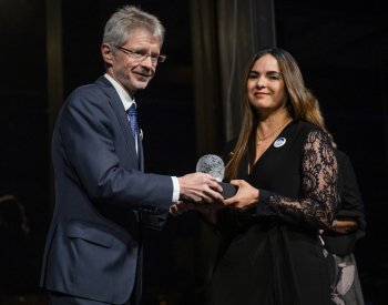 V Praze začne udělením ceny za odvahu a odpovědnost Forum 2000