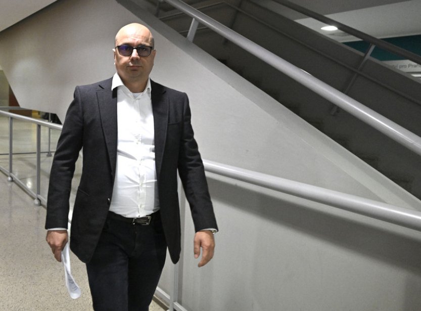 Výslechem Dovhomilji bude pokračovat soud v kauze Dozimetr