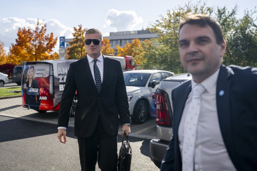 Macinka nevidí důvod, aby kvůli Turkovým kauzám za něj hledal náhradu