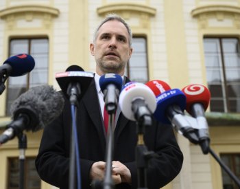 Hřib chce ještě v opozici jednat o rozdělení šéfů sněmovních výborů