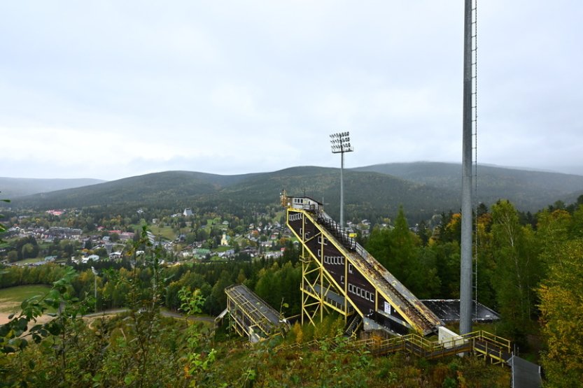 Harrachov odstoupí od sporné smlouvy na převod skokanských můstků
