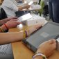 Průzkum: Používání elektroniky podle učitelů pomáhá žákům zvýšit zájem o studium