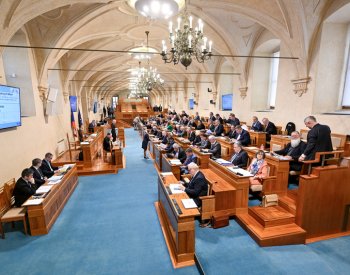 Při příležitosti výročí vzniku státu se lidem otevřou Sněmovna i Senát