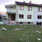 Při noční explozi a požáru domu v Uherském Brodě se vážně zranila jedna osoba