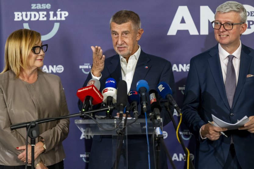 Zástupci ANO, SPD a Motoristů proberou obsazení sněmovních funkcí